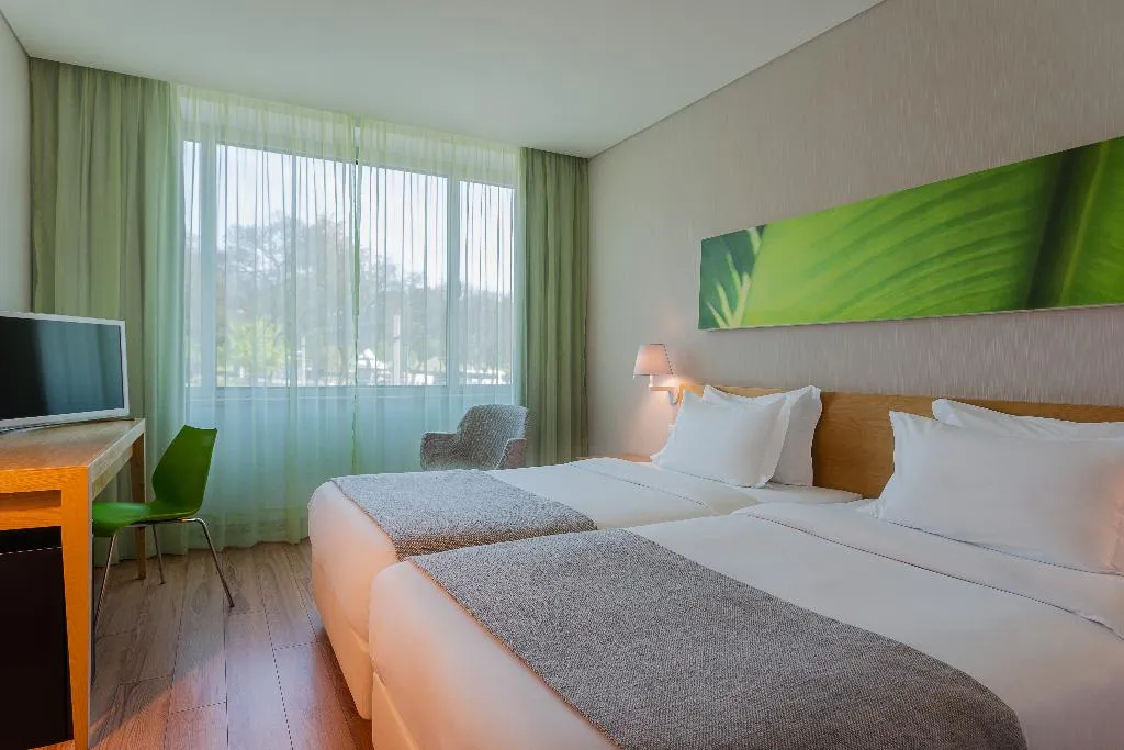 Double or Twin COMFORT Room, HF Fenix Garden, Lisbon