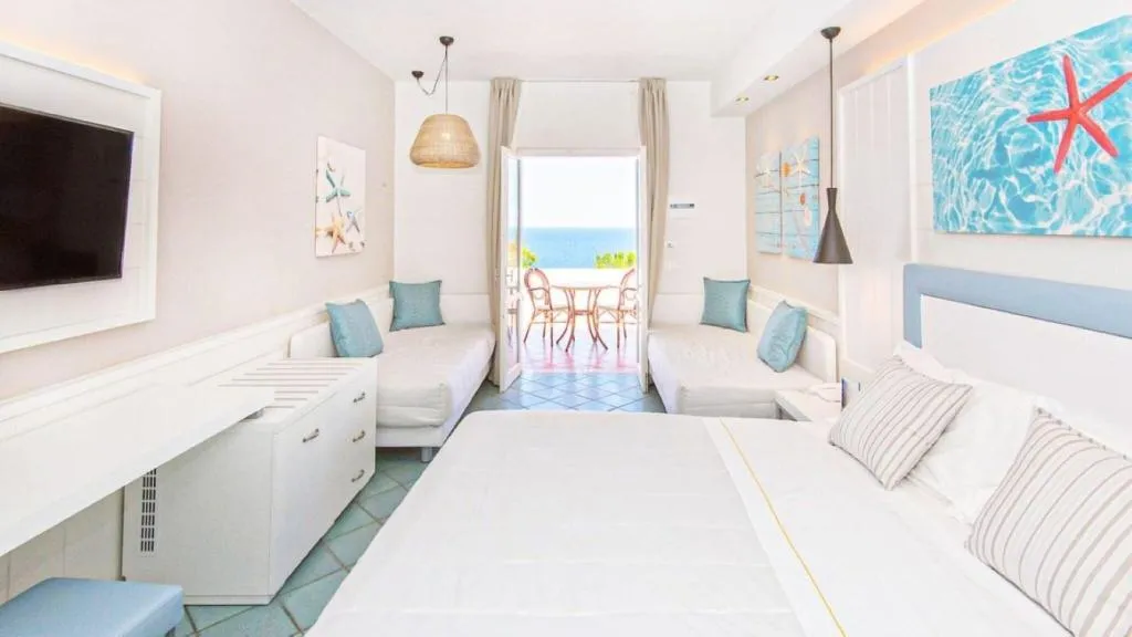 QUADRUPLE SUPERIOR Room, Mangia's Pollina Resort, Palermo