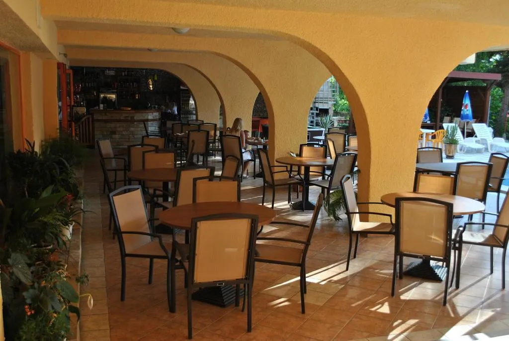 Terrace, Exotica, Varna
