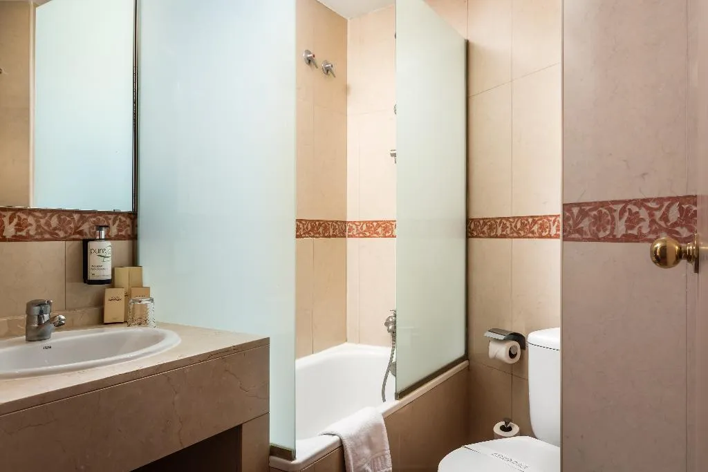 SINGLE STANDARD Room, Sunotel Junior, Barcelona