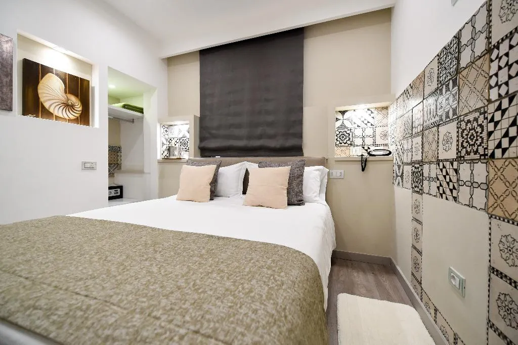 DOUBLE CLASSIC Room, Sorrento City, Naples