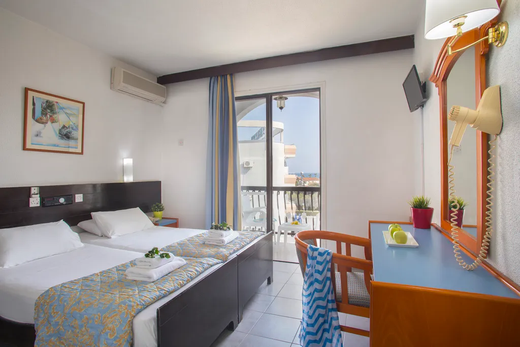 Room, Cactus, Cyprus