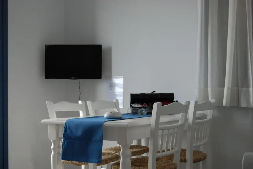 Room, Okirroi Villas and Apts, Crete