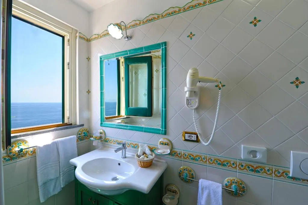 Room, Villa Maria Pia, Naples
