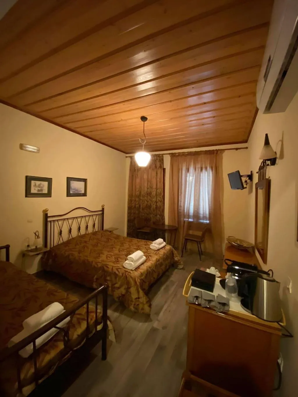 Room, Helena Hotel, Crete