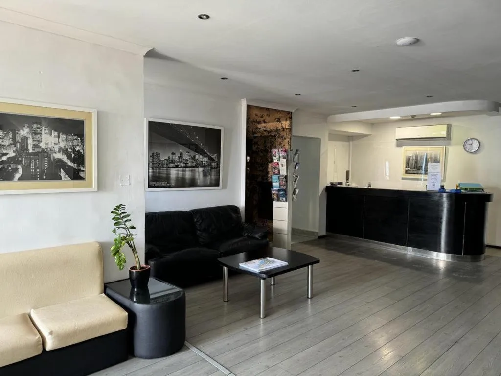 Lobby, Roma Hotel, Malta