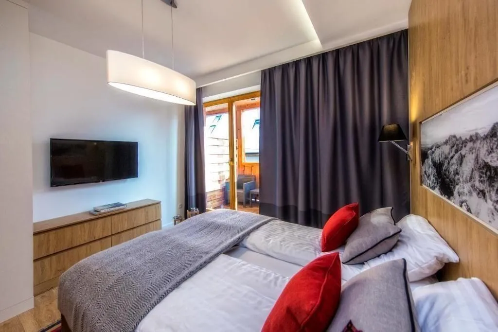 Room, ApartHotel Giewont, Krakow