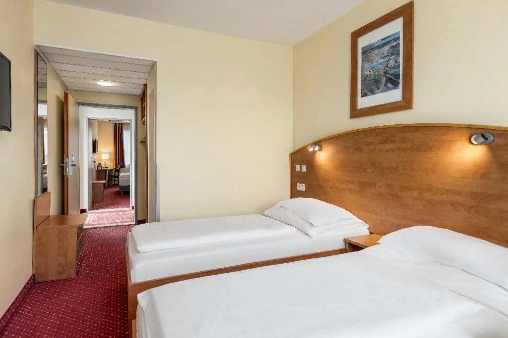 FAMILY ROOM STANDARD Room, Amedia Praha Express, Prague