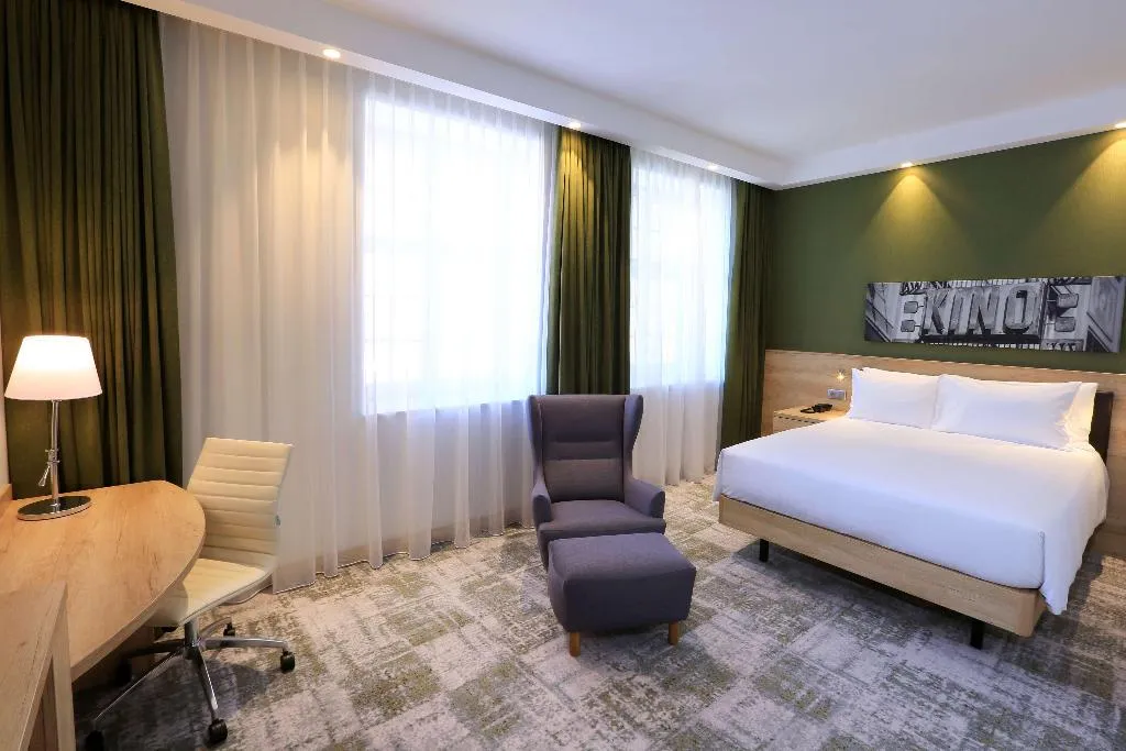 DOUBLE QUEEN SIZE BED Room, Hampton by Hilton Gdansk Old Town, Gdansk