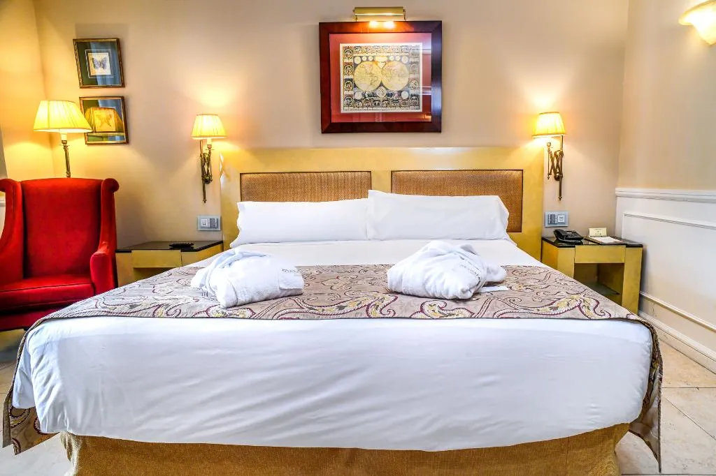 Double or Twin SUPERIOR Room, Gran Hotel Guadalpin Banus, Costa Del Sol
