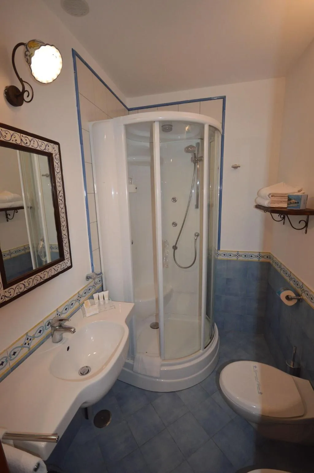 TWIN STANDARD Room, B&B Palazzo Pisani, Naples