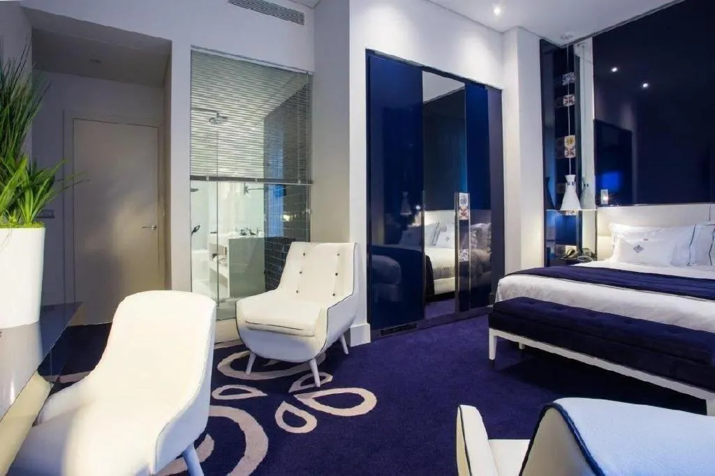 FAMILY ROOM QUEEN SIZE BED Room, Portugal Boutique Hotel, Lisbon