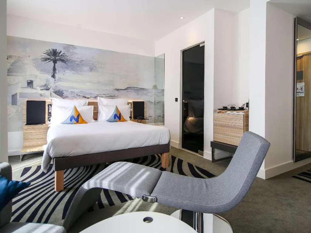 DOUBLE CLASSIC DOUBLE BED Room, Novotel Tunis Lac, Tunisia