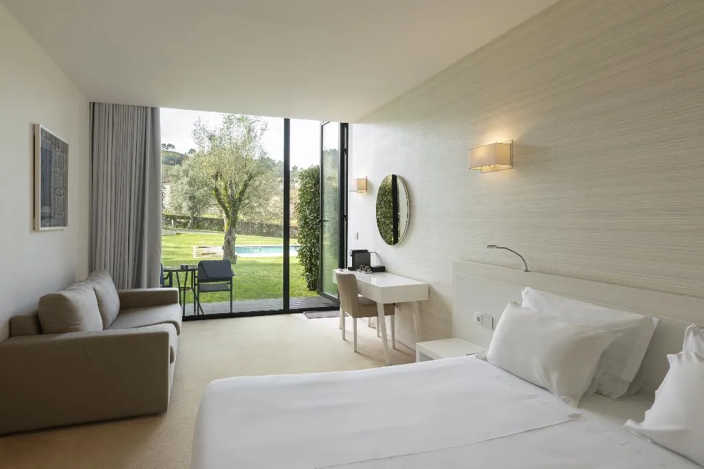 DOUBLE POOL VIEW Room, Tempus Hotel & Spa, Porto