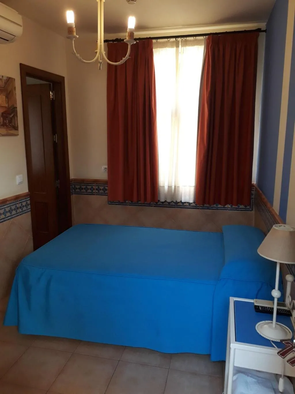Room, Pensión Doña Trinidad, Seville