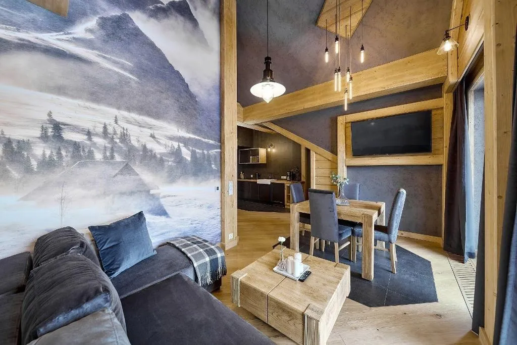 Room, ApartHotel Giewont, Krakow
