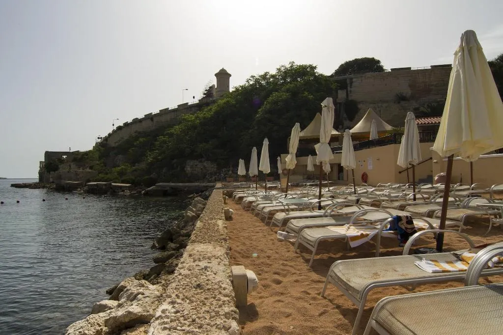 Terrace, Grand Hotel Excelsior, Malta