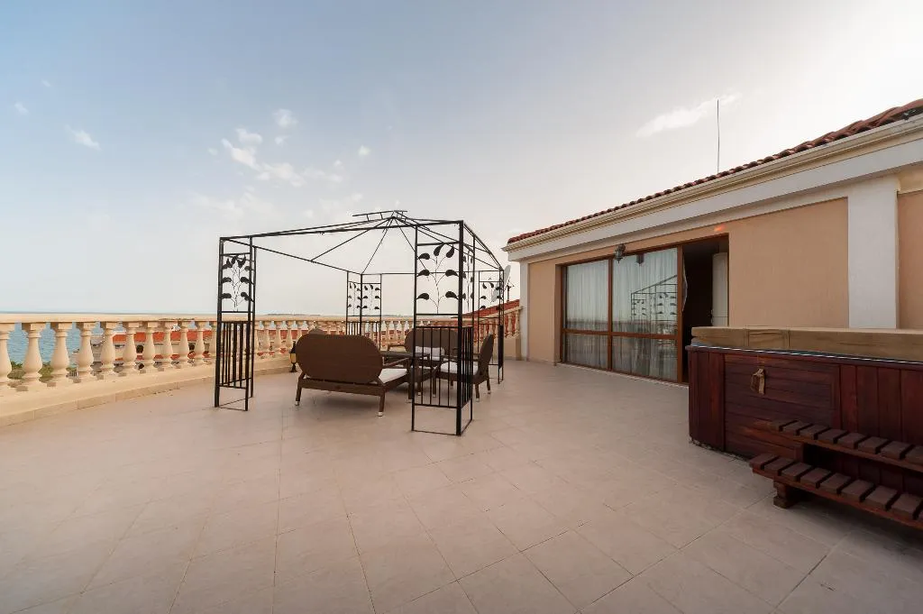 Terrace, Maisonettes In Royal Bay Residence And Spa, Bourgas