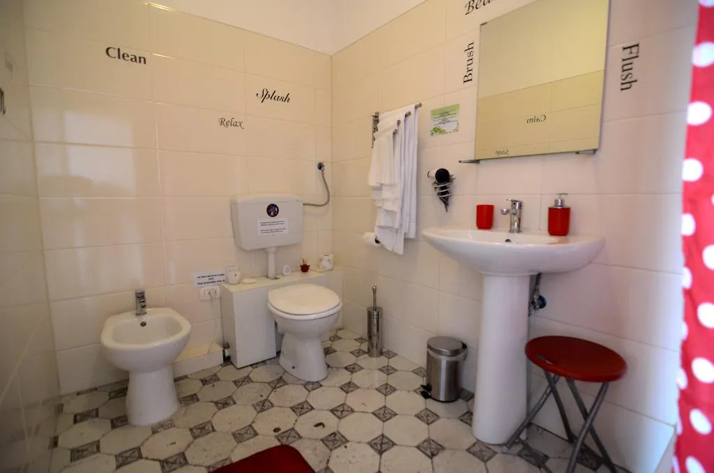 Double or Twin DELUXE ONE BEDROOM Room, B&B Tecla, Naples