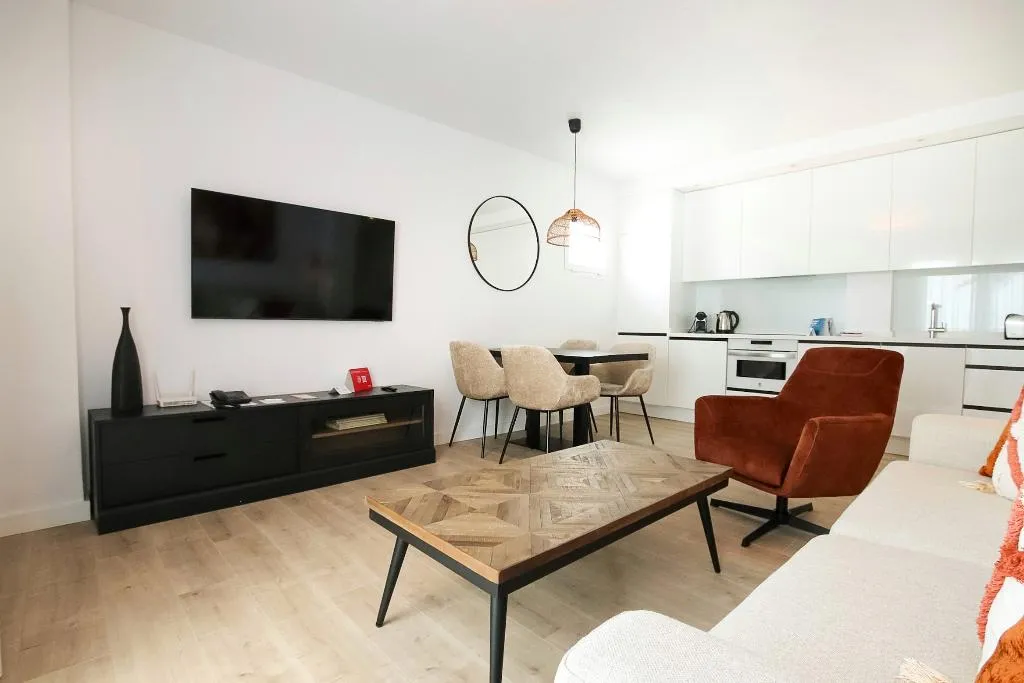 APARTMENT SEA VIEW Room, Ramada Hotel & Suites By Wyndham Costa Del Sol, Costa Del Sol