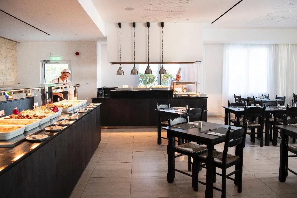 Restaurant, Akti Beach Hotel & Village Resort, Cyprus