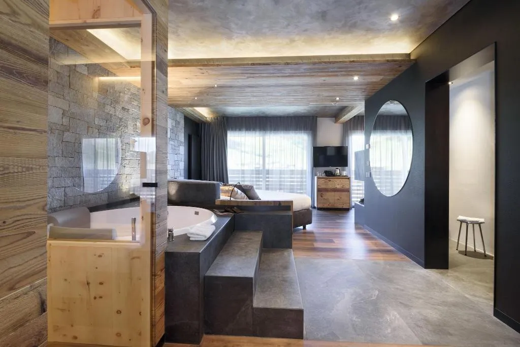 Room, Lac Salin Spa & Mountain Resort, Milan