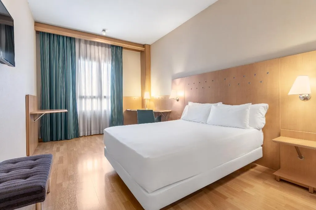 DOUBLE SINGLE USE STANDARD Room, Crisol Leganés, Madrid