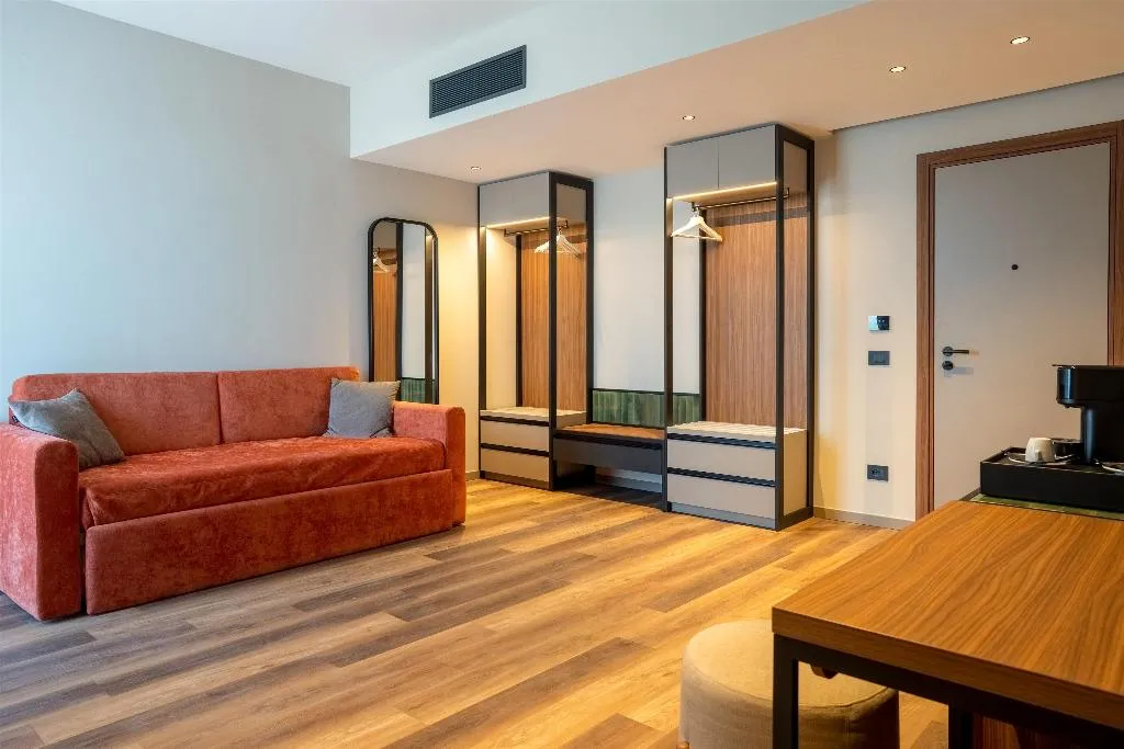 Room, Picciolo Etna Golf Resort & Spa, Curio Collection, Catania
