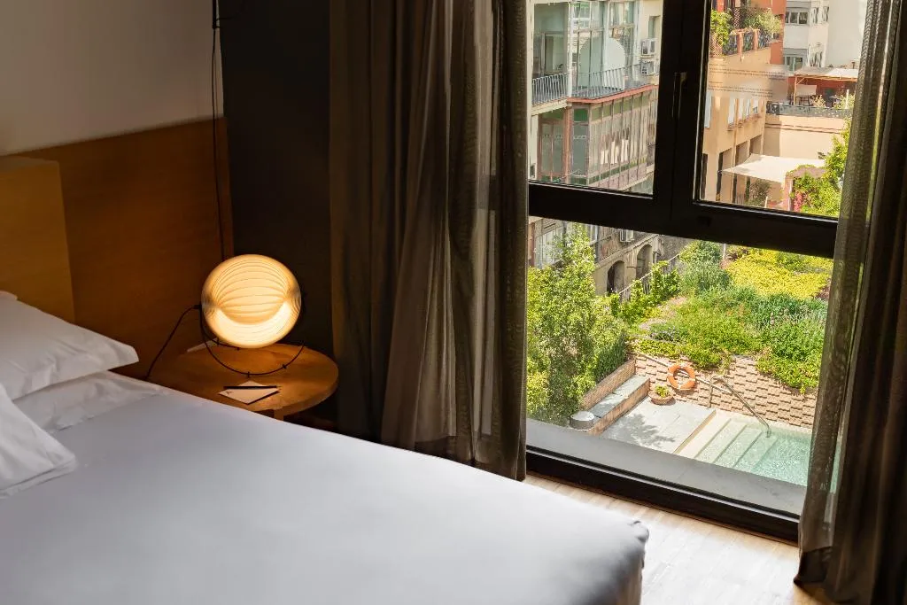 DOUBLE SUPERIOR KING BED Room, Alexandra Barcelona, Curio Collection by Hilton, Barcelona