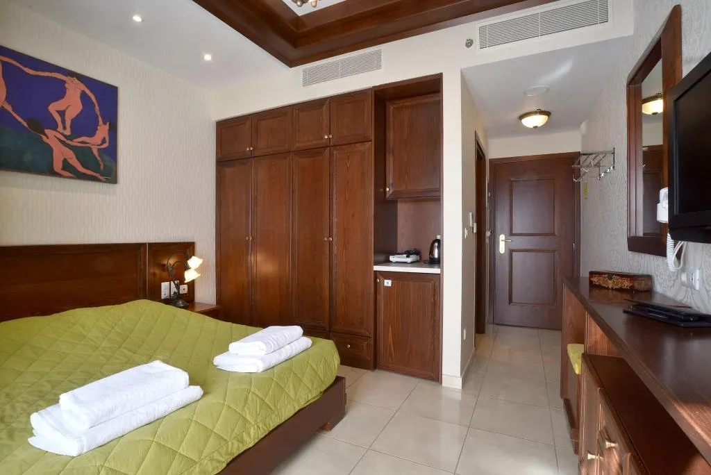 Room, Alexander Gerakari Hotel, Crete