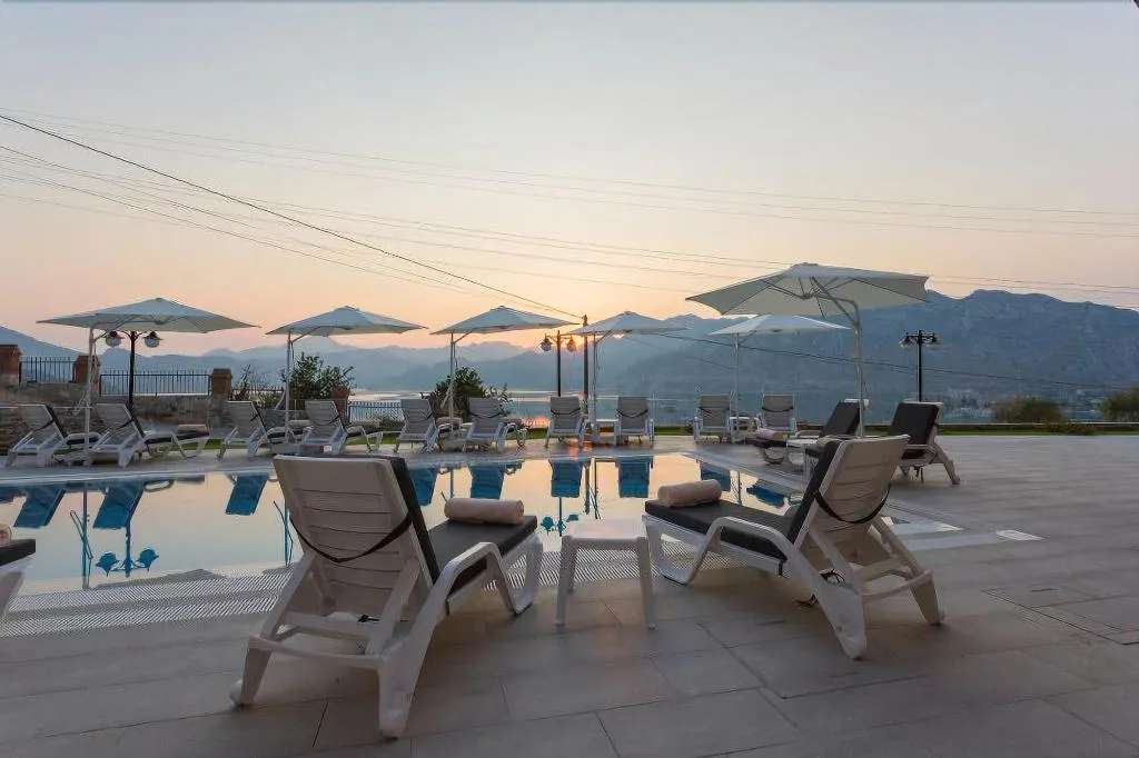 Sports and Entertainment, Aria Butik Otel, Dalaman