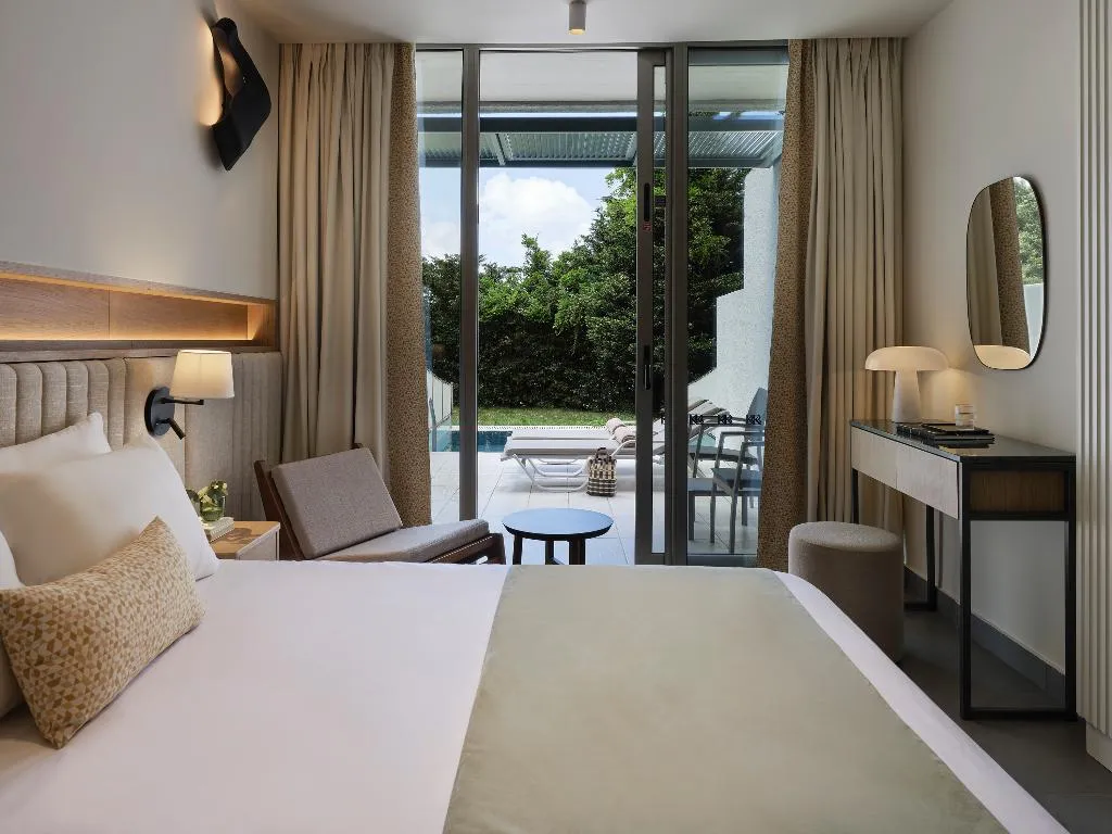 DOUBLE WITH PRIVATE POOL Room, Kontokali Bay Resort & Spa, Corfu
