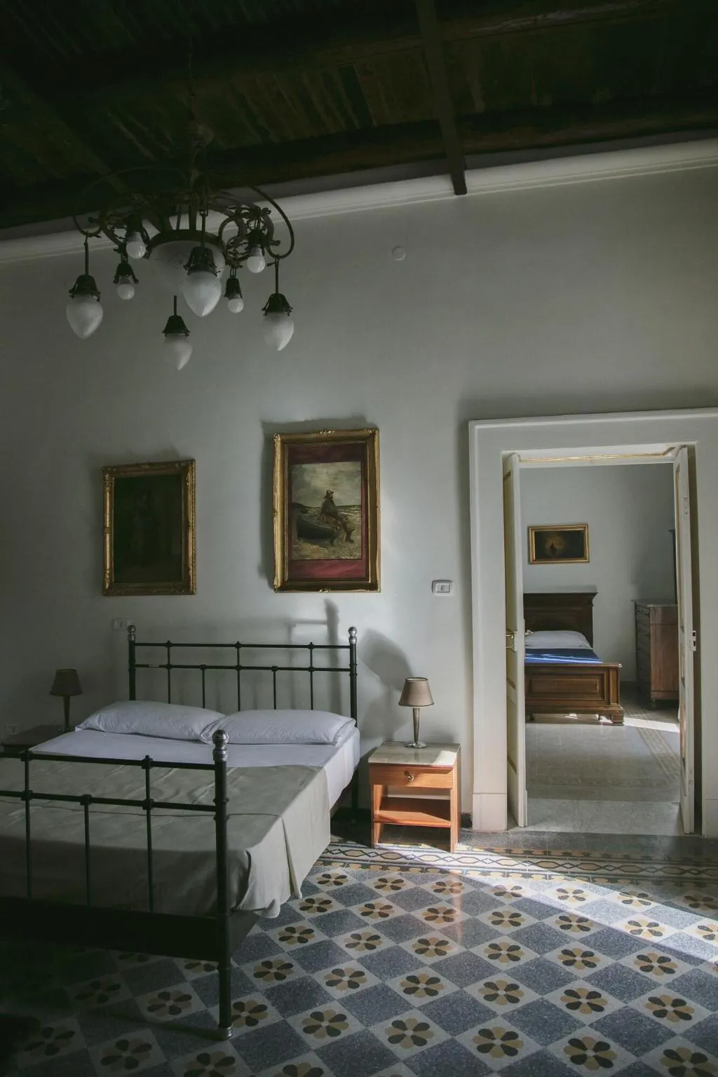 Room, Area Angioina Suites, Naples