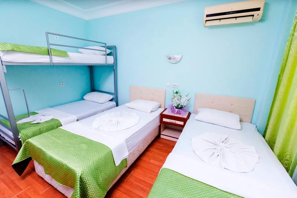 APARTMENT CAPACITY 7 Room, Nehir Apart Otel, Antalya