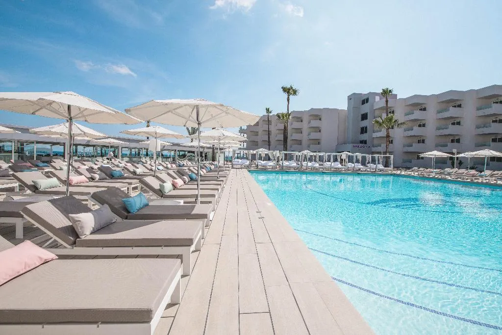 Pool, Hotel Garbi Ibiza & Spa, Ibiza