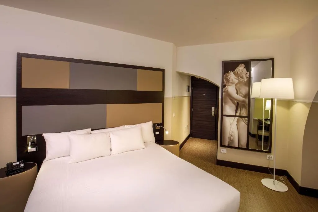 DOUBLE SUPERIOR Room, Cosmopolita Hotel Rome, Tapestry Collection by Hil, Rome