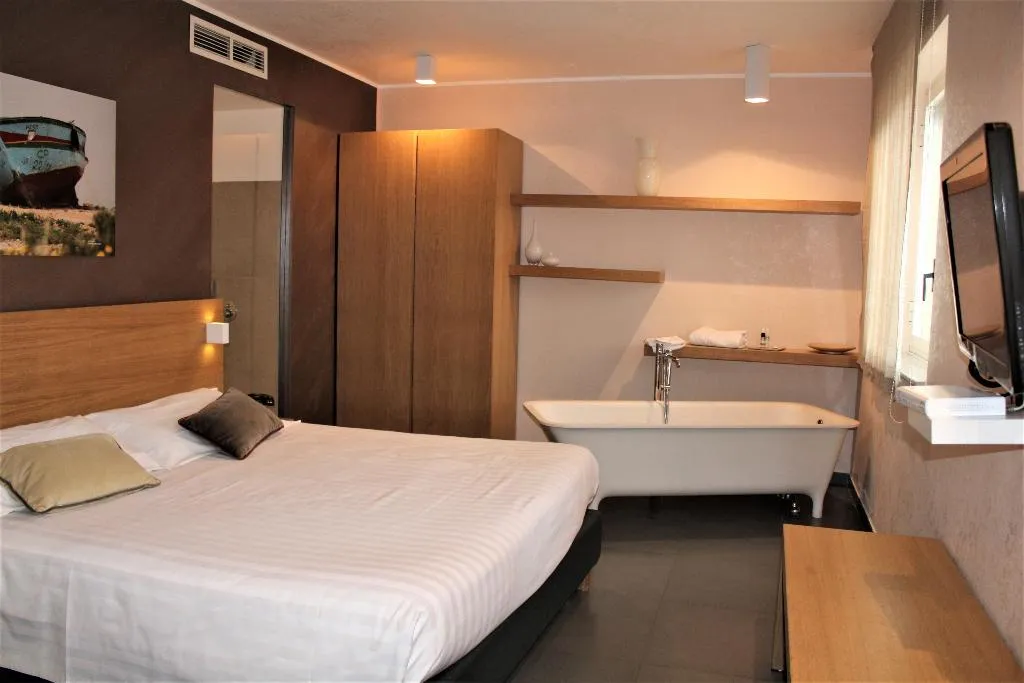 DOUBLE STANDARD Room, Casena Dei Colli Sure Hotel Collection by BW, Palermo