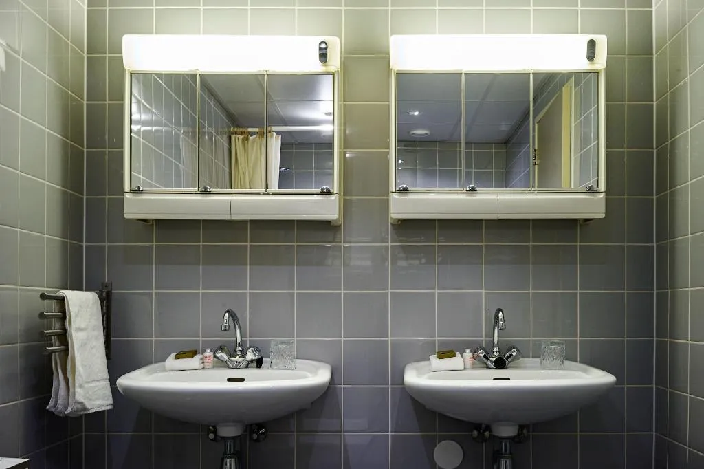 Room, Pension Homeland, Amsterdam