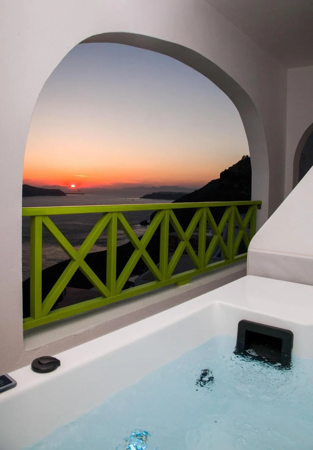 Room, Cabana 112 Cliff Suites, Santorini