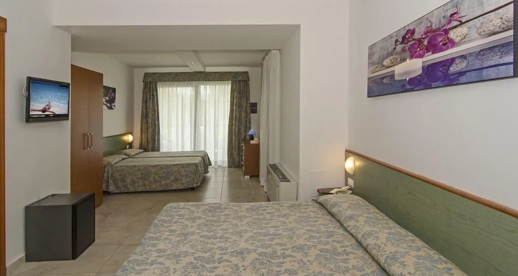 Room, Hotel Paris, Florence
