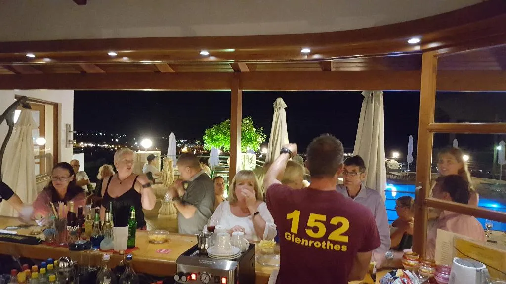 Bar, Amazones Sun, Crete