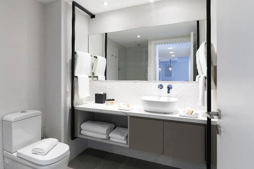 APARTMENT TWO BEDROOMS Room, Quality Lodge, BW Premier Collection, Cyprus