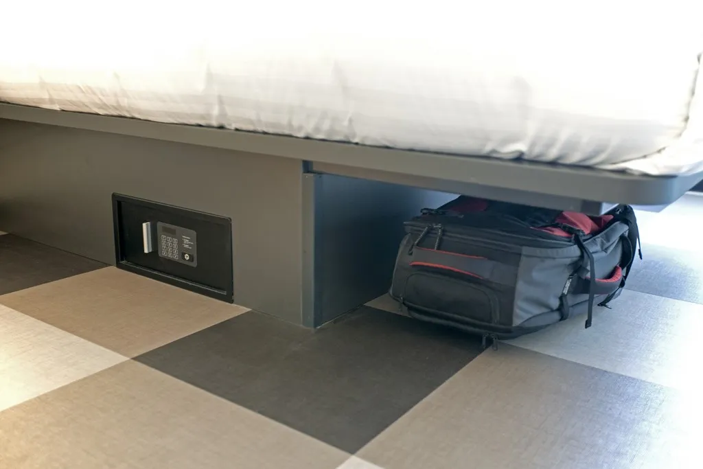 DOUBLE SUPERIOR Room, easyHotel Amsterdam Arena Boulevard, Amsterdam