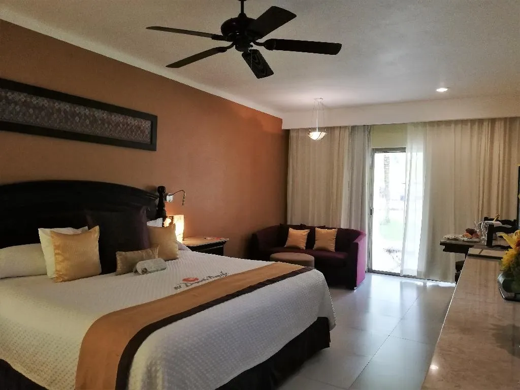 JUNIOR SUITE BEACH FRONT Room, El Dorado Royale Spa Resort - All Inclusive, Cancun Area