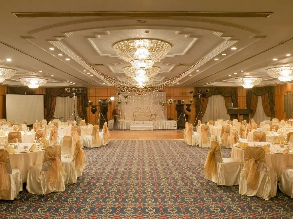 Sports and Entertainment, Novotel Cairo Airport, Cairo
