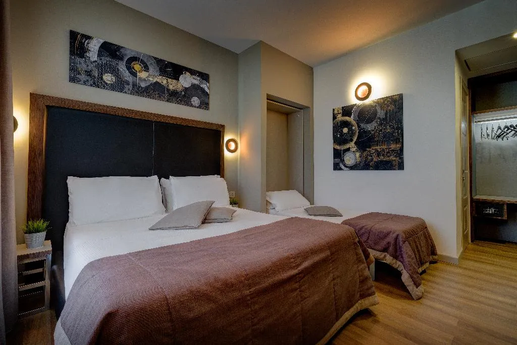 TRIPLE STANDARD Room, Al Manthia Hotel, Rome