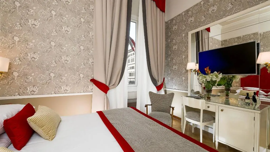 DOUBLE SINGLE USE PREMIUM Room, Bettoja Hotel Massimo d'Azeglio, Rome