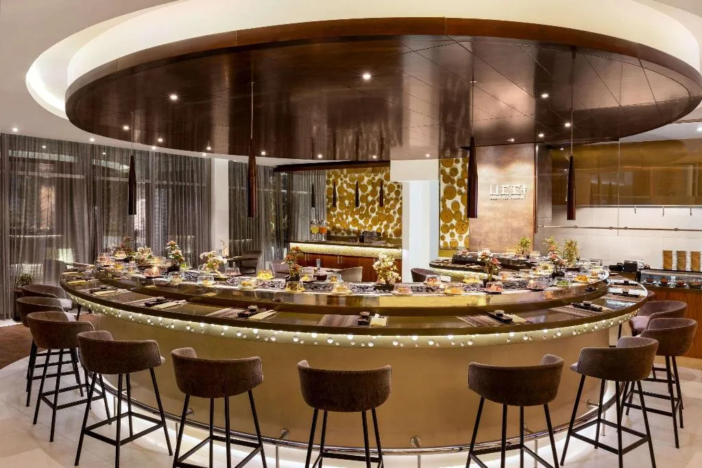 Restaurant, Ramada By Wyndham Dubai Barsha Heights Ex AurisInn, Dubai
