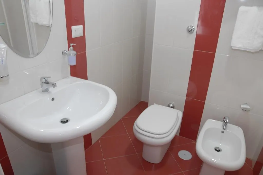 QUADRUPLE ANNEX Room, Casablanca, Naples