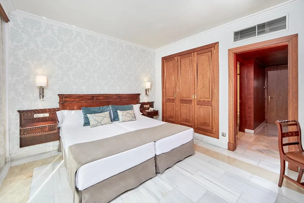 Double or Twin STANDARD Room, Hotel Bordoy Continental Palma, Majorca
